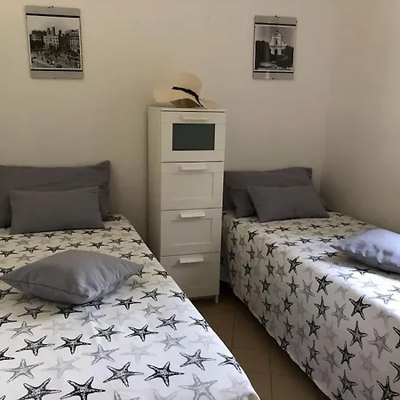 Una Finestra Sul Mare Santa Margherita di Pula Exterior photo