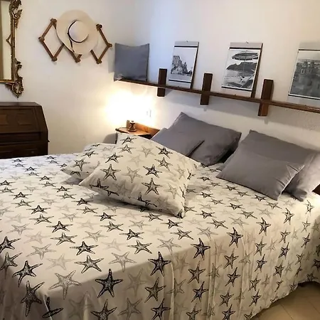 Una Finestra Sul Mare Santa Margherita di Pula Exterior photo