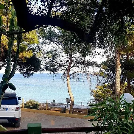 Una Finestra Sul Mare Santa Margherita di Pula Exterior photo